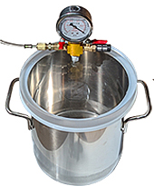 Micro-Tec VC200 stainless steel vacuum chamber, 6 ltr, with vacuum indicator gauge and pump/vent line with ball valves